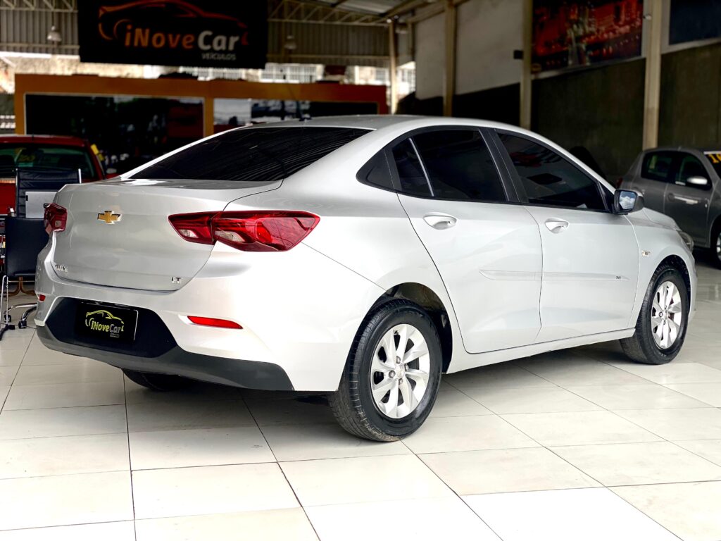 CHEVROLET ONIX PLUS 1.0 MT LT2 2022/2022