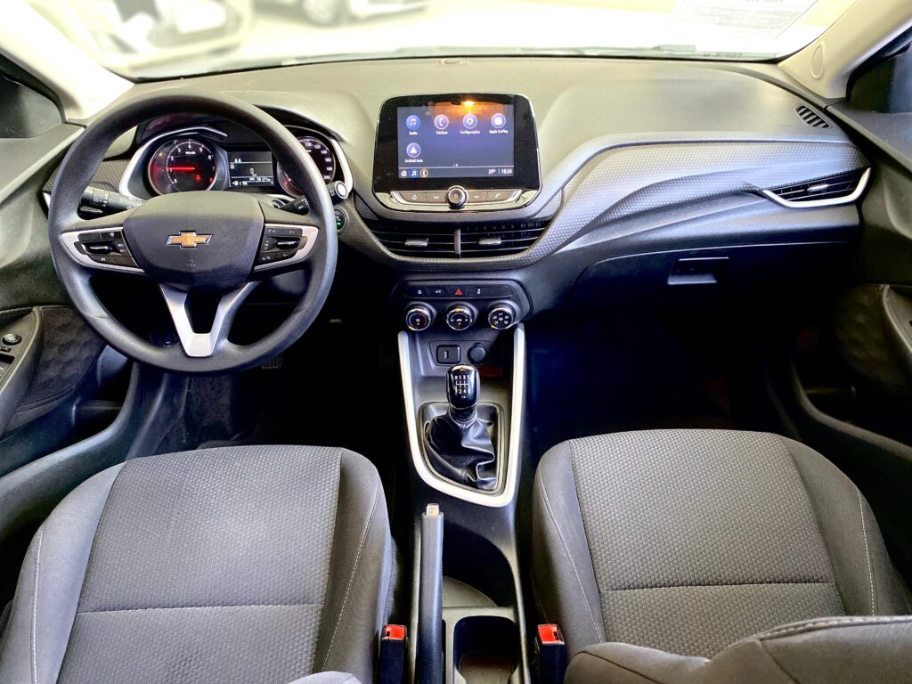CHEVROLET ONIX PLUS 1.0 MT LT2 2022/2022