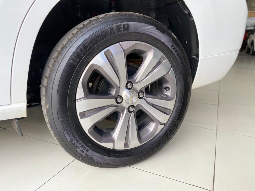 CHEVROLET SPIN 1.8 PREMIER FLEX 2023/2024