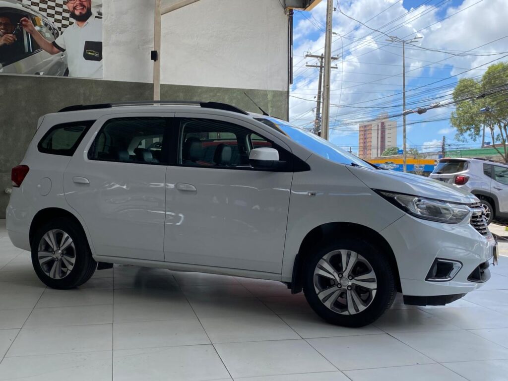 CHEVROLET SPIN 1.8 PREMIER FLEX 2023/2024