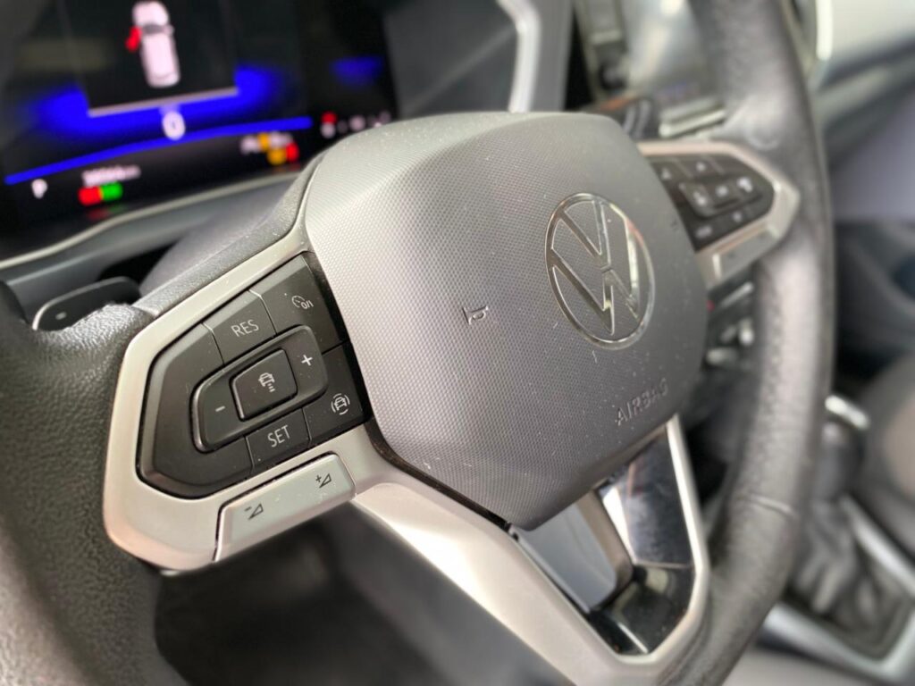 VOLKSWAGEN T-CROSS TSI 1.0 AUTOMÁTICO 2023/2024
