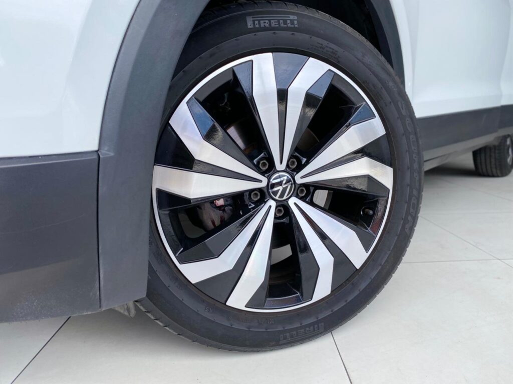 VOLKSWAGEN T-CROSS TSI 1.0 AUTOMÁTICO 2023/2024