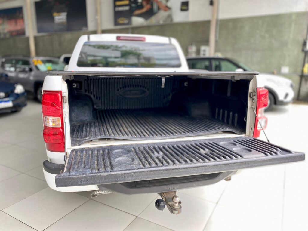 CHEVROLET S10 LS DIESEL 2.8 4x4 2021/2022
