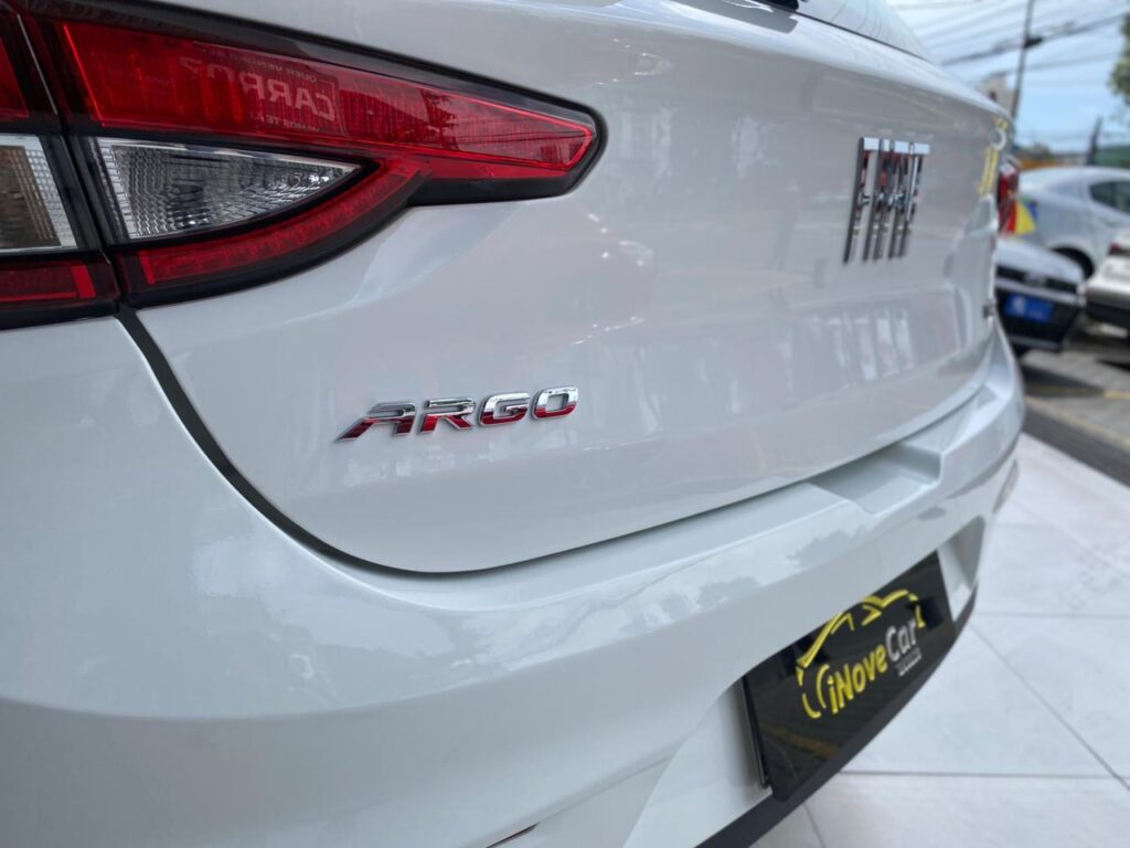 FIAT ARGO 1.0 DRIVE 2024/2025