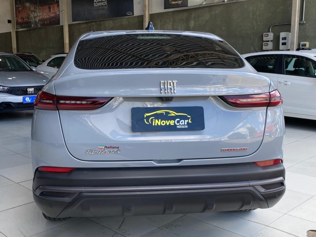 FIAT FASTBACK TURBO 200 2025/2025