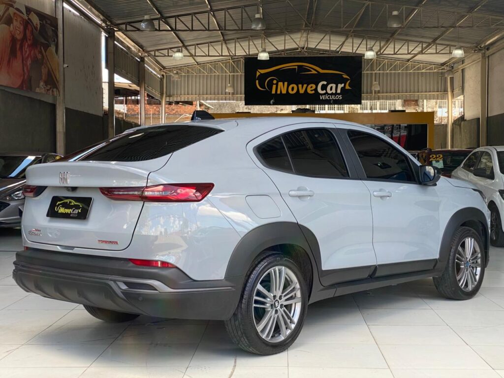 FIAT FASTBACK TURBO 200 2025/2025