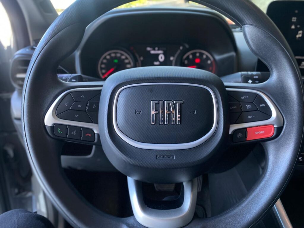 FIAT FASTBACK TURBO 200 2025/2025