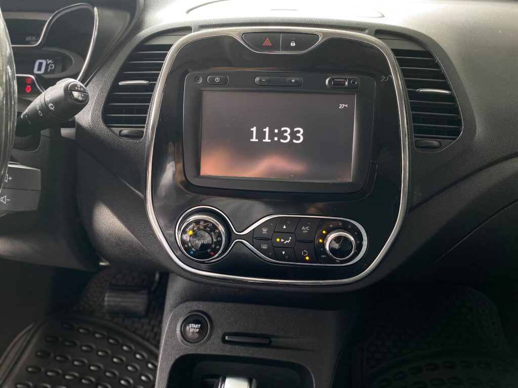 RENAULT CAPTUR 2.0 INTEN AUTOMÁTICO 2017/2018