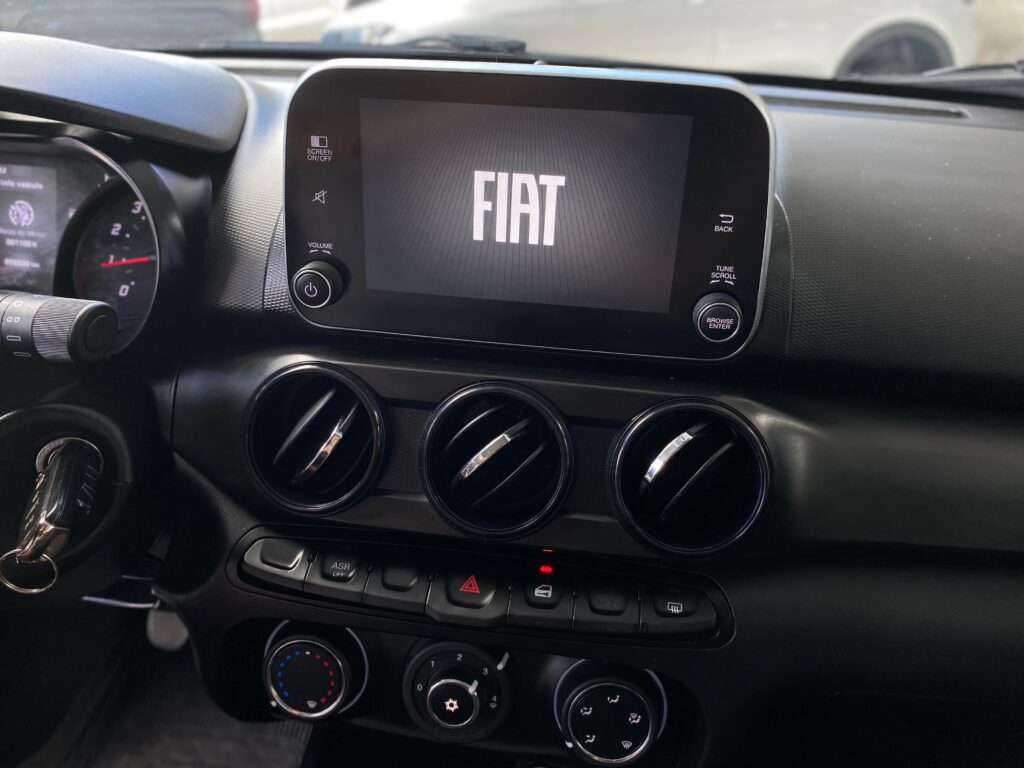 FIAT CRONOS 1.3 DRIVE 2024/2025