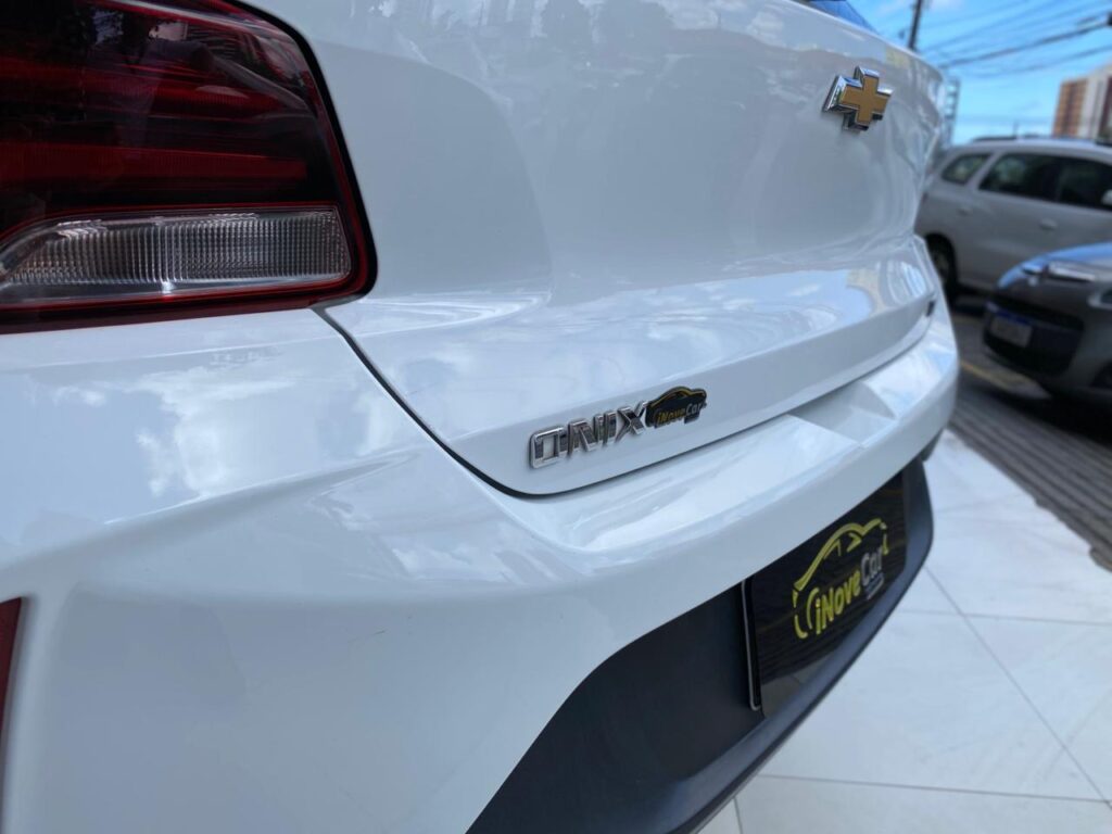 CHEVROLET ONIX 1.0 MT HATCH LT2 2025/2025