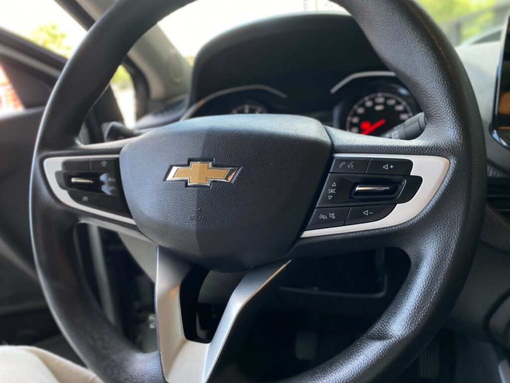 CHEVROLET ONIX PLUS 1.0 MT LT2 2025/2025