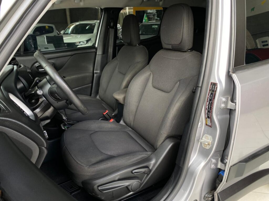 JEEP RENEGADE SPORT 1.8 AUTOMÁTICO 2021/2021