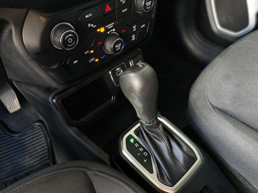 JEEP RENEGADE SPORT 1.8 AUTOMÁTICO 2021/2021