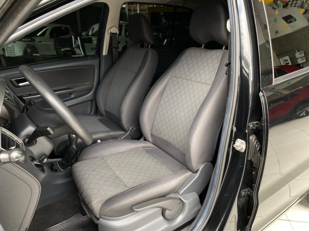VOLKSWAGEN FOX 1.0 TRENDLINE 2016/2017