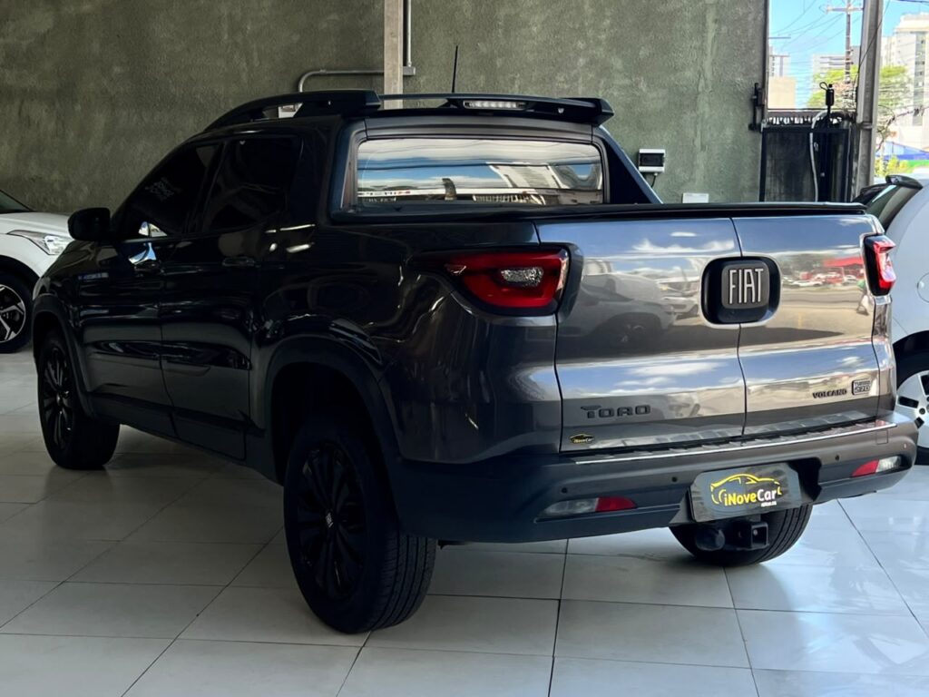 FIAT TORO VOLCANO 1.3 T270 4X2 FLEX AUT. 2023/2024