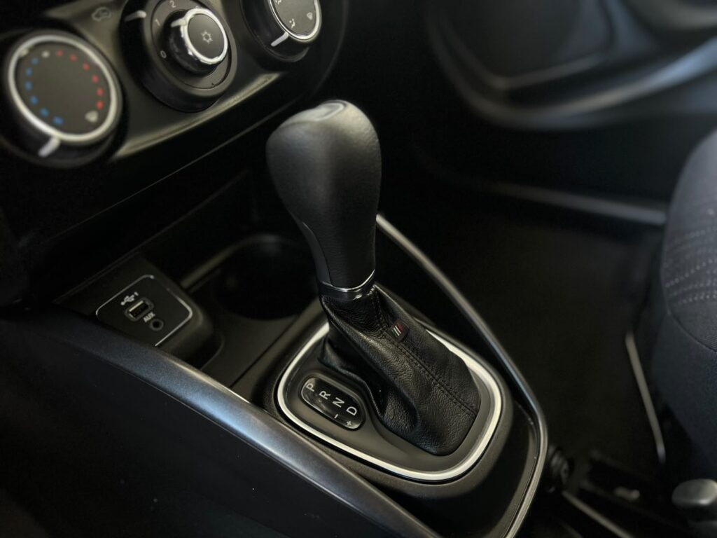FIAT CRONOS 1.3 DRIVE AUTOMÁTICO 2024/2025