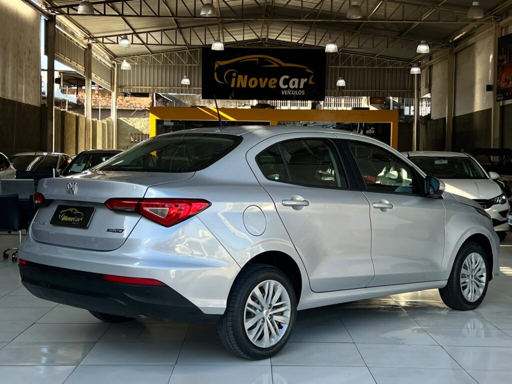 FIAT CRONOS 1.3 DRIVE AUTOMÁTICO 2024/2025