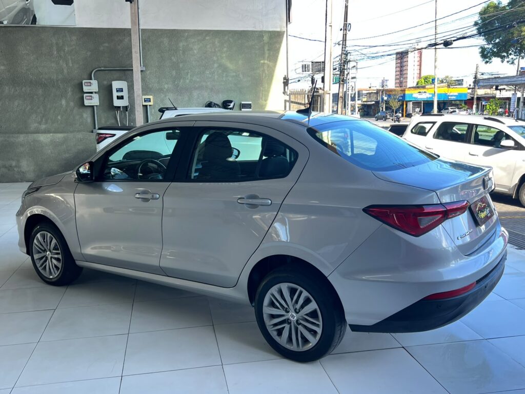 FIAT CRONOS 1.3 DRIVE AUTOMÁTICO 2024/2025